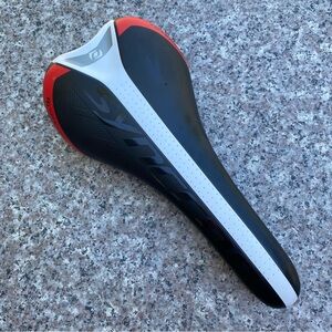 Syncros XR2.0 bike seat